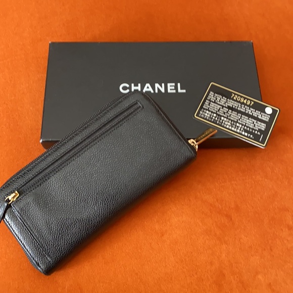 New without tags Chanel Caviar wallet - Picture 6 of 6